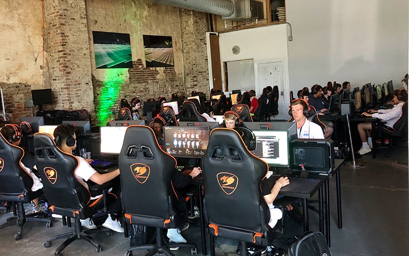 Villanova_Esports_N3rd-Street-Gaming_800x500 "width =" 800 "style =" width: 800px; "srcset =" https://info.jkcp.com/hs-fs/hubfs/Esports/Villanova_Esports_N3rd-Street-Gaming_800xw.jpg 400 & name = Villanova_Esports_N3rd-Street-Gaming_800x500.jpg 400w, https://info.jkcp.com/hs-fs/hubfs/Esports/Villanova_Esports_N3rd-Street-Gaming_800x500.jpg?width=800_800_adi_djp800_adi_djp_a https://info.jkcp.com/hs-fs/hubfs/Esports/Villanova_Esports_N3rd-Street-Gaming_800x500.jpg?width=1200&name=Villanova_Esports_N3rd-Street-Gaming_800x500.jp.com -fs / hubfs / Esports / Villanova_Esports_N3rd-Sokak-Oyun_800x500.jpg? Gaming_800x500.jpg? Width = 2000 & name = Villanova_Esports_N3rd-Sokak-Gaming_800x500.jpg 2000w, https://info.jkcp.com/hs-fs/hubfs/Esports/Villanova_Esports_N3rd-Street-Gaming_800xth.wid.wid.jpg.wkcp.com & name = Villanova_Esports_N3rd-Street-Gaming_800x500.jpg 2400w "boyutlar =" (maksimum genişlik: 800px) 100vw, 800px