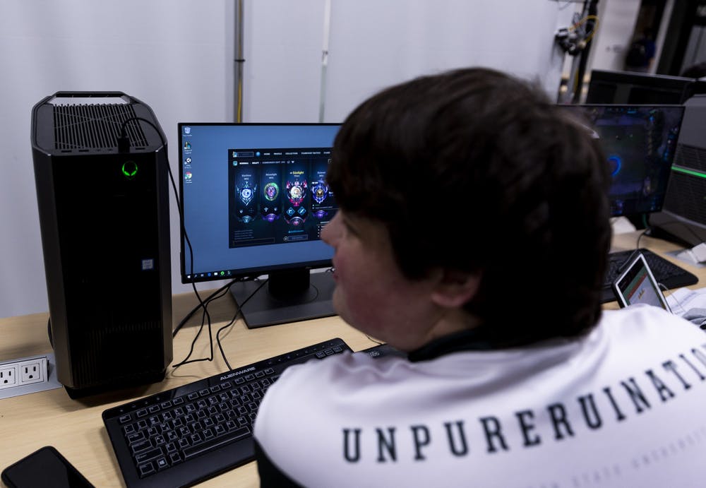 2019/12/02 lig-of-the efsane-03